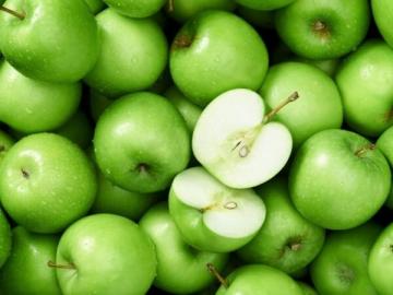 De ce să mănânci 1 măr pe zi: 6 schimbări curioase în corp