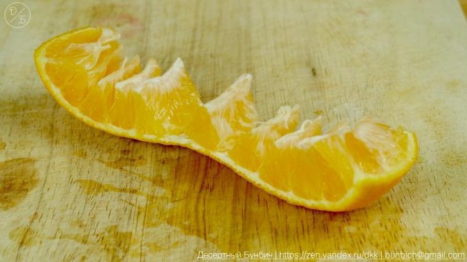 Cum se taie mandarină, care părea frumos pe masa de Anul Nou