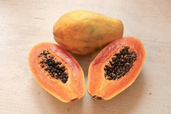 Dacă nu ar fi OMG-uri, nu am ști ce este papaya în principiu (Foto: Pixabay.com)