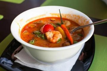 Călătoria mea gastronomică prin Thailanda: exotică, gustoasă, variată