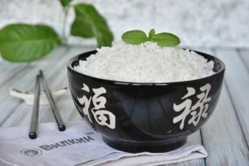 Am învățat cum să gătesc orez sfărâmicios într-un aragaz lent (sa dovedit a fi ușor)