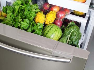 Cum să prelungiți viața legumelor la frigider