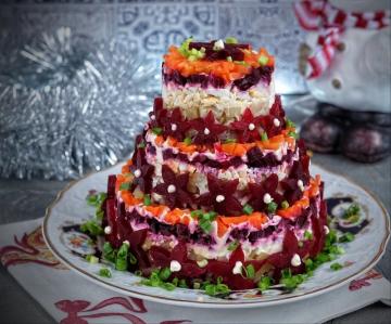 Salata Cake „Hering sub o haină de blană“