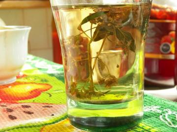 Cele mai multe plante de ceai parfumat pentru sănătatea femeilor